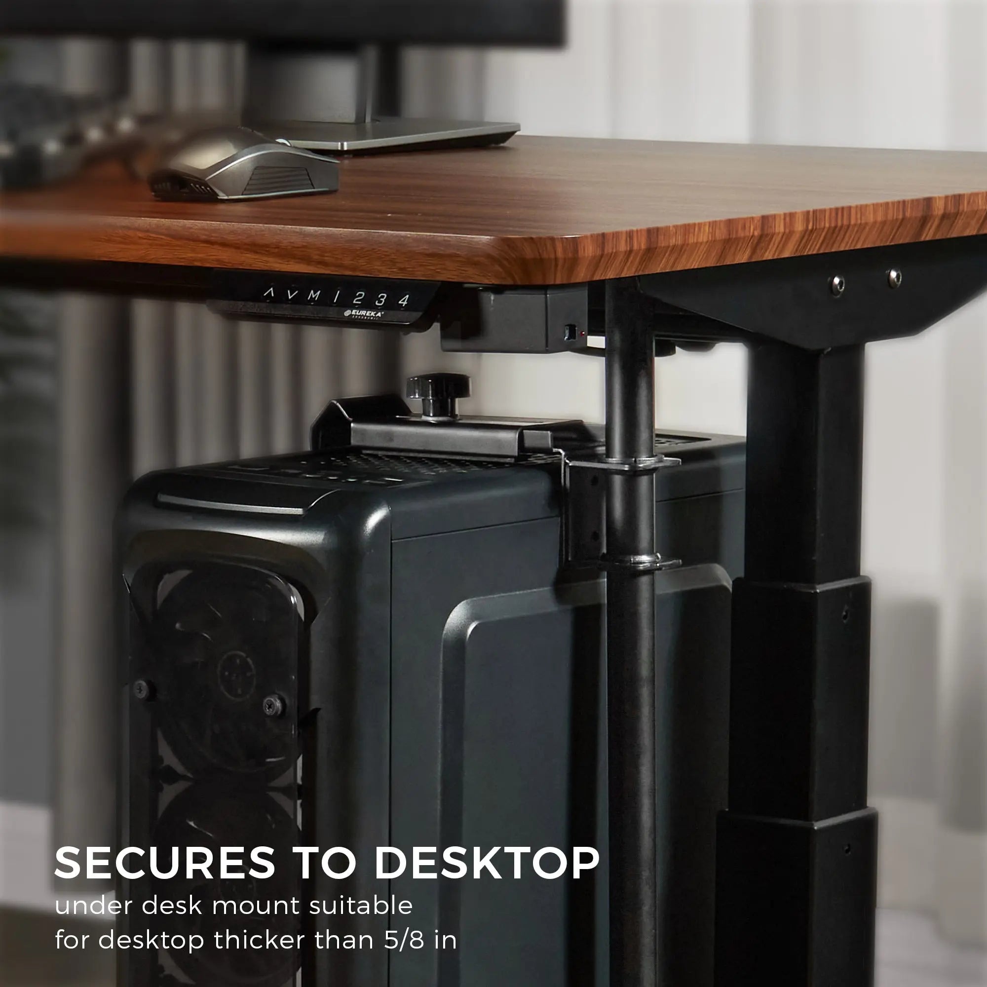 Knob-Operated Adjustable CPU Holder