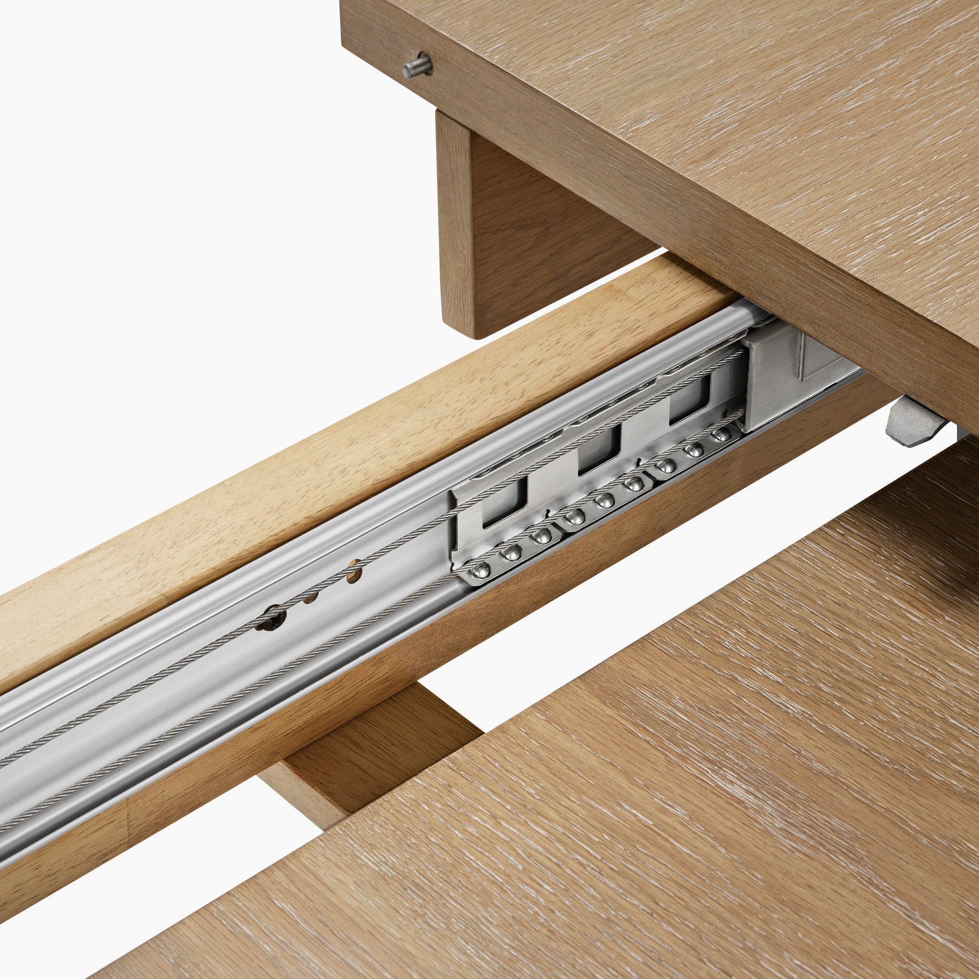 Edora Oak Extendable Dining Table (70.9" -92.5")